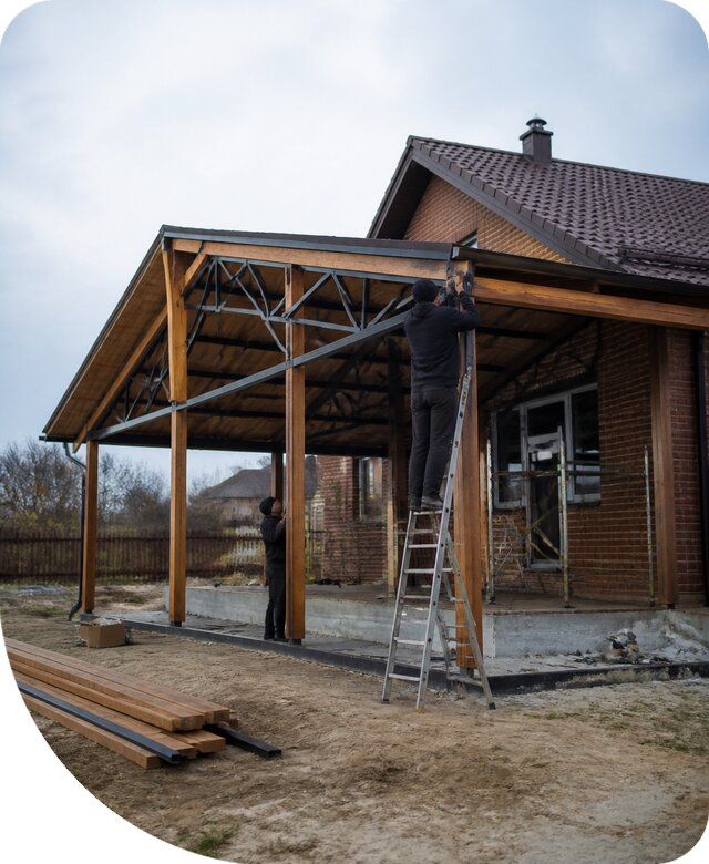Пристройка навеса к дому и участку в Донецке под ключ